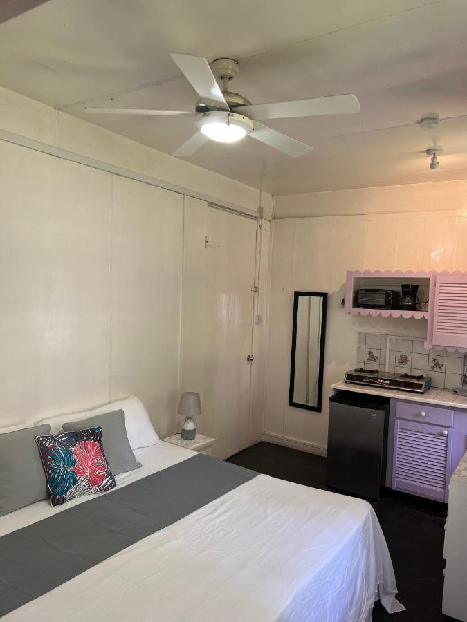 Beach Guest House Cleverdale บริดจ์ทาวน์ ภายนอก รูปภาพ