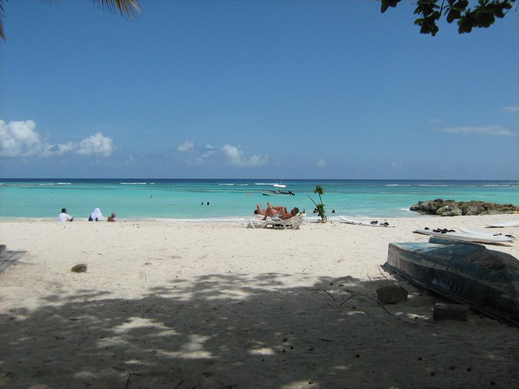 Beach Guest House Cleverdale บริดจ์ทาวน์ ห้อง รูปภาพ