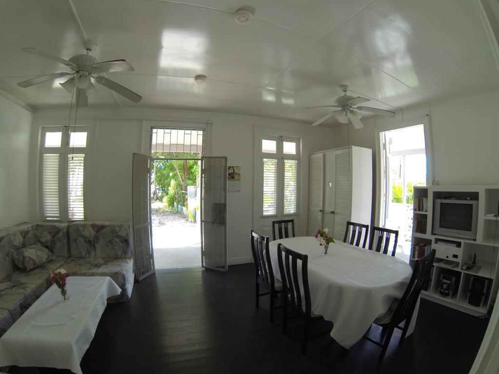 Beach Guest House Cleverdale บริดจ์ทาวน์ ห้อง รูปภาพ